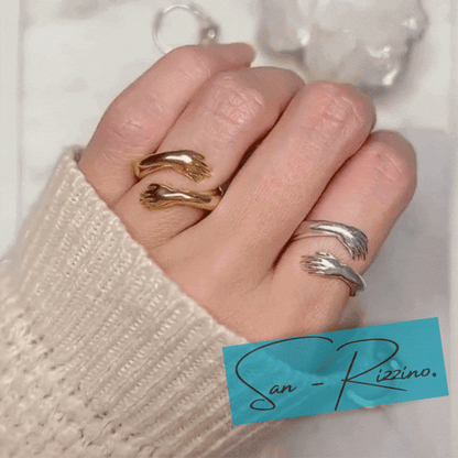 Hug Ring