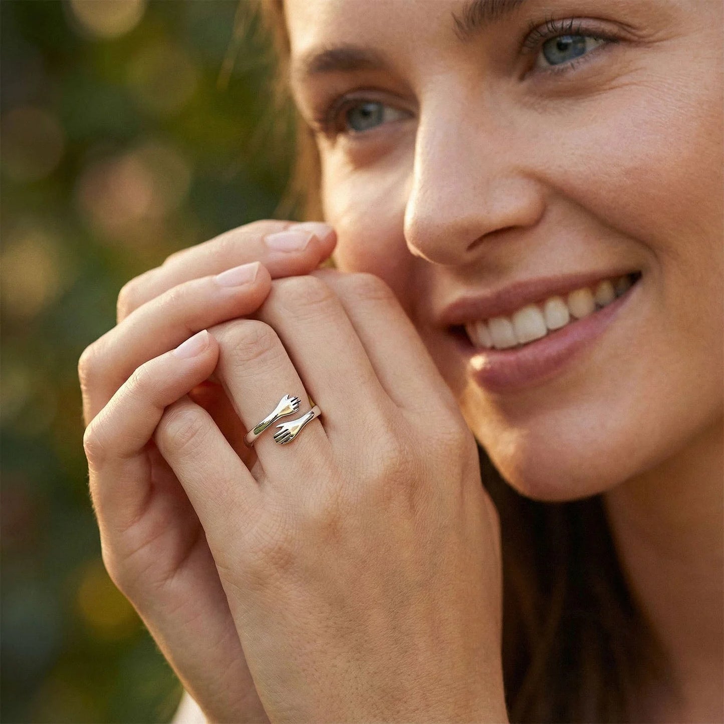 Hug Ring